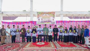 Hadiri Halal Bihalal PGRI XIII Koto Kampar, Dr. Kamsol, MM ; Persiapkan Generasi Yang berkarakter Untuk Hadapi Era 4.0