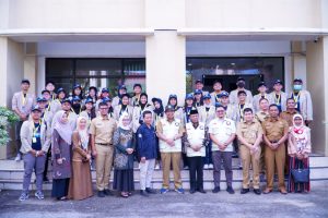 30 Mahasiswa UGM Laksanakan KKN di Kampar, Pj Bupati ; Para Mahasiswa Berikan Inovasi, kreatifitas dalam Membangun Daerah