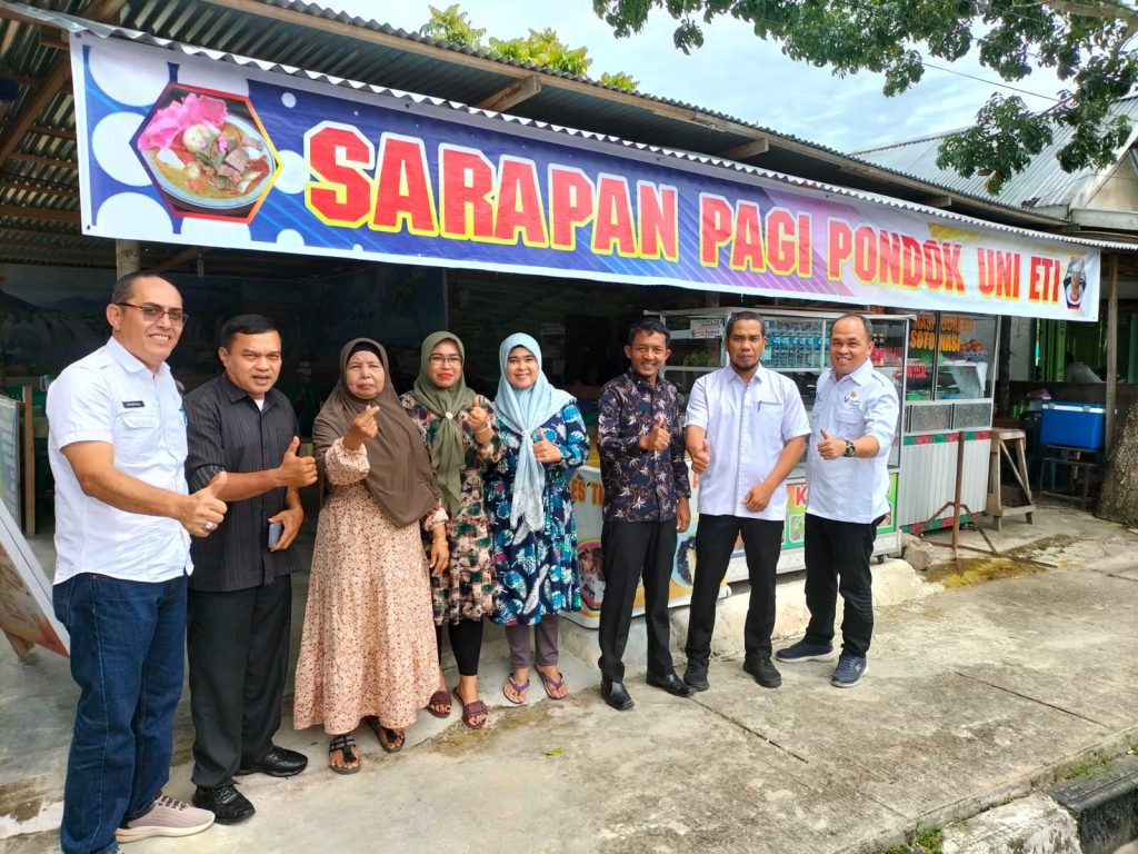 Pondok Sarapan Pagi Uni Eti Menyediakan kuliner Khas Kampar yang banyak dinikmati masyarakat Kota Bangkinang