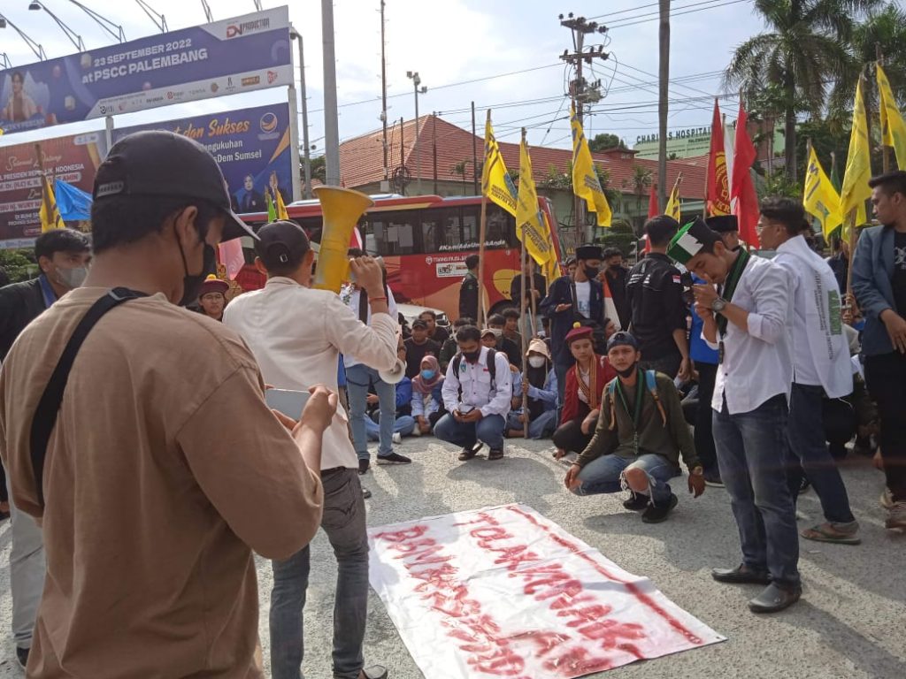 KAMMI DAERAH PALEMBANG MENGECAM TINDAKAN REPRESIF APARAT KEPOLISIAN TERHADAP DEMONSTRAN