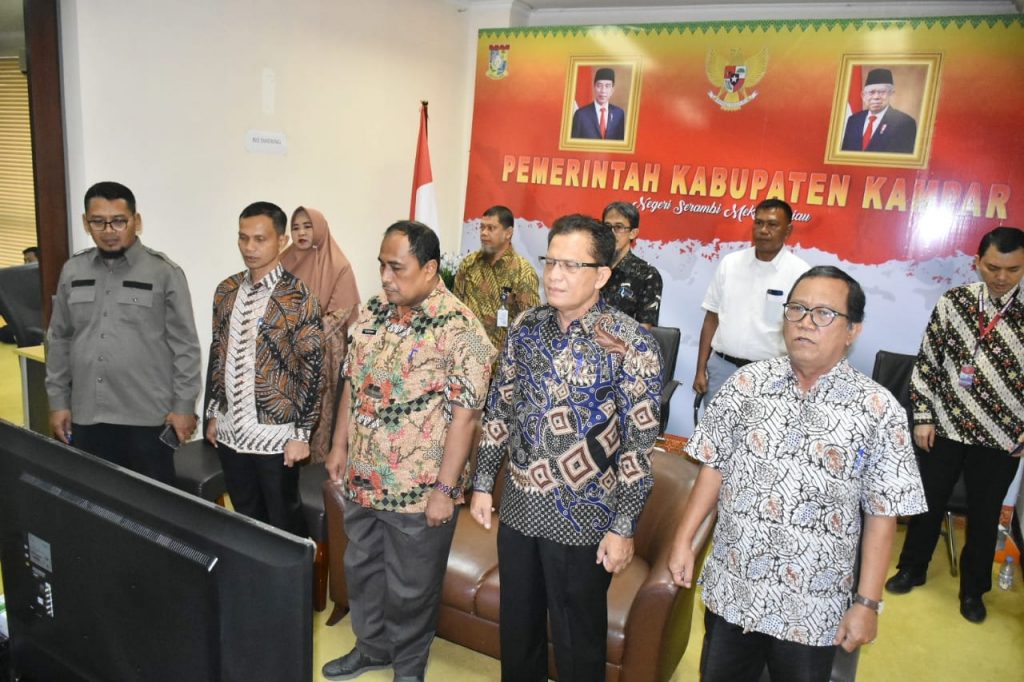 Bersama Asisten II, Seluruh Dirut BUMD Kampar Ikuti Bincang Stranas Pencegahan Korupsi