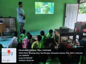 Sosialisasi Literasi Digital oleh mahasiswa Kuliah Kerja Nyata (KKN)UMRI Sukses digelar