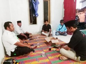 Sampaikan Duka Yang Mendalam Camat Gunung Kaler Takziah Ke Rumah Duka