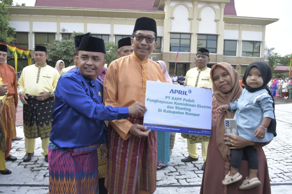 PT RAPP Bantu Program Pemdakab Kampar di Tiga Daerah Operasional