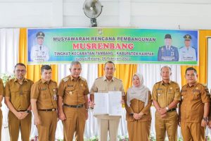 Pj.Bupati Kamsol Hadiri dan Membuka Acara Musyawarah Rencana Pembangunan Tingkat Kecamatan Tambang.