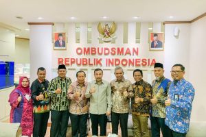 PJ Bupati Kamsol Tandatangani MoU Dengan Ombudsman Terkait Peningkatan Kualitas Pelayanan Publik