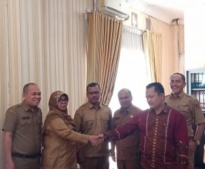 Disdikpora Kampar Selesaikan Persoalan Wali Murid dan Guru SDN 024 Petapahan Jaya