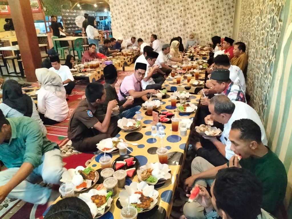 PMI Kampar Gelar Buka Puasa Bersama PMI Provinsi