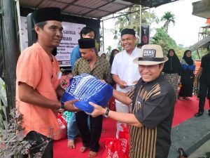 Adakan Buka Puasa Bersama, JMSI Riau Beri Santunan ke Masyarakat yang Membutuhkan