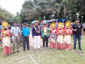 Habiburrahman Apresiasi Panitia dan Pemuda Desa Kuntu Gelar Turnamen Football Mini Koto Tuo