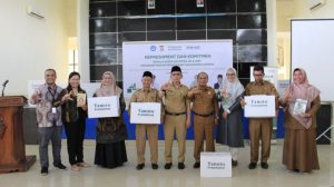 Pj Sekda Kampar Terima Bantuan Buku 3000 Lebih Oleh Tanoto Foundation Untuk Program Gerbangku Dispersip Kampar