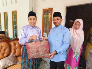 Gubri Syamsuar Dan Ibu ,Pemkab Kampar Apresiasi Pulang Basamo Keluarga Besar Jasan Dan Buyun dari Malaysia