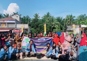 Mahasiswa Kukerta Unri Gelar Sosialisasi Workshop Pembuatan Sabun Cuci bersama Ibu-Ibu PKK
