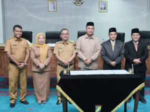 KUA-PPAS APBD-P 2023 Rp.2.7 Triliun, Pj Bupati Kampar Tandatangani Nota Kesepakatan Dengan DPRD Kampar
