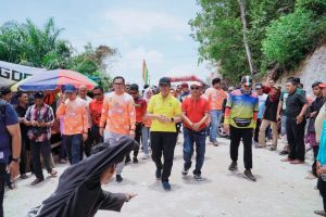 Pj Bupati Kampar Bersama Gubernur Riau serta 1200 Peserta Goweser Jelajah Ghimbo Potai Bendungan Sungai Tibun Berhadiah 1 Sapi.