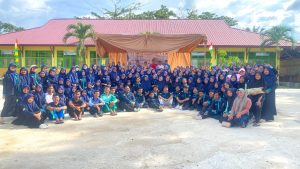 Sempat Diundur Karena Kabut Asap, HIMAPROSTPEK Sukses Laksanakan Pendidikan Kimia Mengabdi 2023