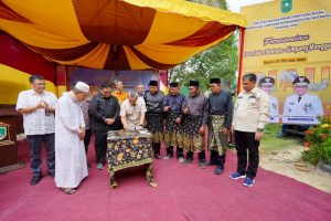 Gubri Syamsuar Resmikan Jalan Lintas Mahato – Simpang Manggala