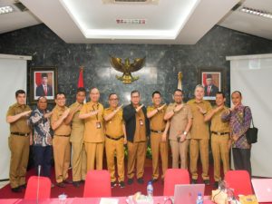 PJ Bupati Kampar Laporan triwulan II pelaksanaan tugas Penjabat Bupati Kampar ke Kemendagri.
