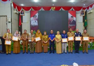 Aplikasi Srikandi, Diskominfo Kampar  dan Dinas Parbud Kampar Raih Penghargaan Terbaik 1 Terkait Kearsipan.