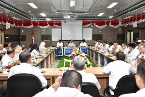 Rakor Bersama Kepala OPD dan Camat, Pj Bupati Kampar Tegaskan “Saya Ingin Pejabat Mau Bekerja, Bersama Membangun Kampar yang lebih Maju