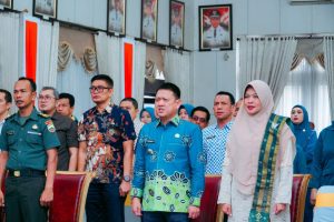 Ricana Hambali Dikukuhkan Sebagai Bunda PAUD Kampar, Pj. Bupati Kampar : Harus Mampu Berinovasi Menciptakan Generasi Gemilang.