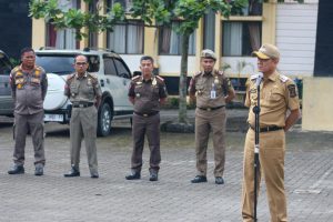PJ Bupati Kampar Pimpin Apel Di Mako Satpol PP