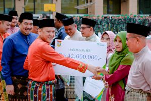 Penjabat Bupati Kampar Hambali Pimpin Upacara Puncak Hut Kampar Ke-74