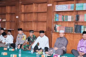 PJ Sekda Kampar Yusri : “Kita Jadikan Sholat Sebagai Kunci Sukses Dunia dan Akhirat”