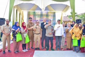 PJ Bupati diwakili Asisten III  Kampar Bersama Pemprov Riau Launching Gerakan Pangan Murah Di Karya Indah.