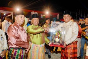 PJ Bupati diwakili PJ Sekda Tutup MTQ Ke 53, Kecamatan Bangkinang Juara Umum MTQ Tingkat Kabupaten Kampar Tahun 2024