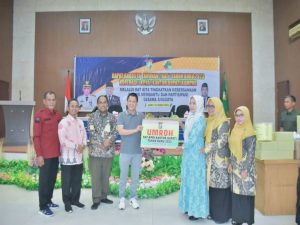 Penjabat Bupati Kampar Hambali Tutup RAT KPRI Kampar