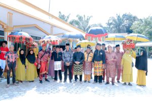 PJ Bupati Kampar diwakili Asisten 1 Sambut Ramadhan Berikan Bantuan Kepada Masyarakat
