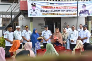 Sukses Operasi Pasar Murah, Ibu Hamidah ; Terimakasih Pak PJ Bupati Kampar.