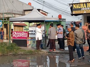 Pj Gubri dan Pj Bupati Kampar Tinjau Jalan Rusak Di Desa Tarai Bangun Sebelum Safari Ramadhan