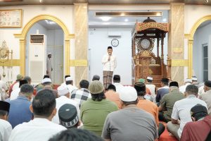 Hadiri Peringatan Isra mi’raj di Musholla Addinul Islam, Wabup Sulaiman: Jadikan Momentum Ini Untuk Menjaga Silahturahmi