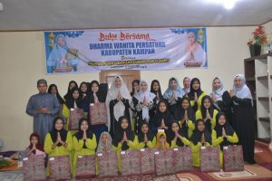 DWP Kabupaten Kampar Berbagi Kasih dengan Anak Anak Panti Asuhan Kasih Ibu Bangkinang