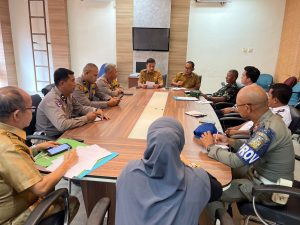 Asisten 1 Setda Kampar Ahmad Yuzar Pimpin Rapat Malam Takbiran Menyambut Hari Raya Idul Fitri 1445 H
