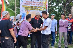 Plh Sekda Kampar Ahmad Yuzar Buka  Turnamen Bola Voli Antar Suku Kenegerian Pulau Gadang