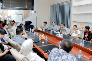 Pj Bupati Hambali Rapat Persiapan Aghi Ayo Onam Bersama OPD.