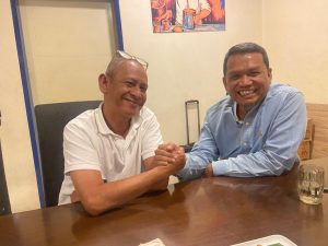 Cabub Kampar Muhammad Ansar Silaturahmi Dengan CEO lembaga Survey Indikator Fauny Hidayat