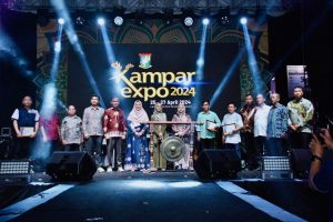 Penjabat Bupati diwakili Kadis Parbud Kampar Zamhur Resmi Tutup EXPO 2024