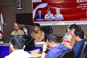 Pj Sekda Kampar mengajak Pelaku Usaha Mendaftarkan Diri Sebagai Wajib Pajak.