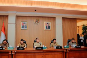 Wakili Pj Bupati Kampar, Kasatpol PP Arizon, SE Lakukan Rapat Teknis Bersama Gubri Terkait Kunker Presiden Jokowi Ke Kabupaten Kampar