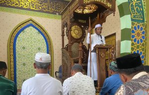 Dipercaya Untuk Menjadi Khatib Pada Khutbah Jum’at Oleh Masyarakat Desa Teratak Ini Yang Disampaikan Oleh Calon Bupati Kampar Muhammad Ansor, S. Ag., M. Pd