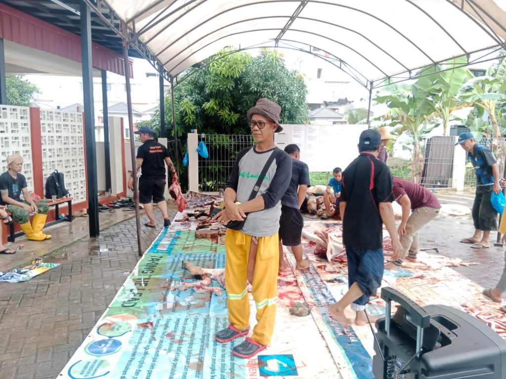 Hari Raya Qurban Masjid At-Taubah Berjalan Lancar dan Meriah