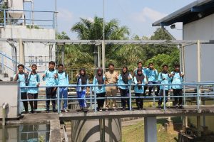 TIM PKM Dosen Dan Himpunan Mahasiswa Program Studi D3 Teknik Pengolahan Sawit (TPS) Berikan Pelatihan Pemanfaatan Limbah Kelapa Sawit menjadi pupuk semi organik untuk tingkat pelajar