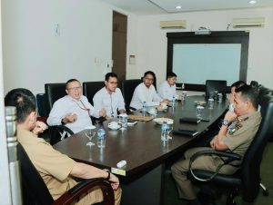 Pj Bupati Kampar Minta PT. HK Rekrut Tenaga Lokal  Baik Dibagian Lapangan Maupun Bidang Manajemen