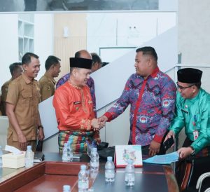 PJ Bupati Kampar Silahturrahmi Pengurus Terpilih Persatuan Perangkat Desa Indonesia (PPDI) kabupaten Kampar