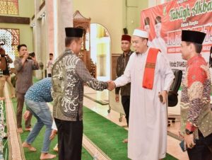 Sempena HUT RI ke-79, Pemerintah Kabupaten Kampar Gelar Tabligh Akbar Bersama Ustadz BomBom