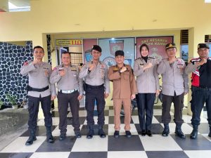 Pj Bupati Kampar Hambali Lakukan Kunjungan Silaturahmi ke Polsek Kampar